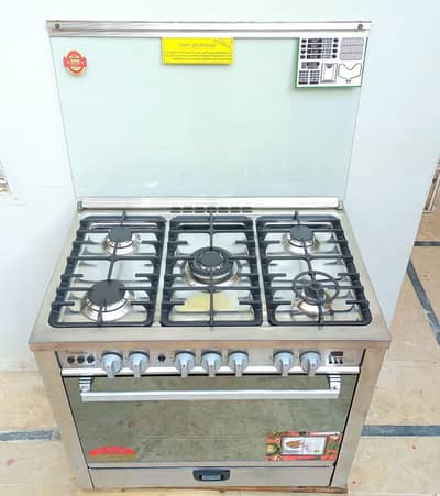 Imported Cooking range 5 Burners with Fan Oven ignore Tecnogas