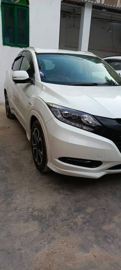 Honda vezel z sensing black room
