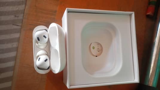 apple airbads pro 2 original good condition