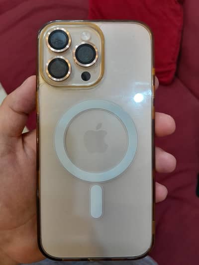 iPhone 16 Pro Max 10/10 with 100 battery Health