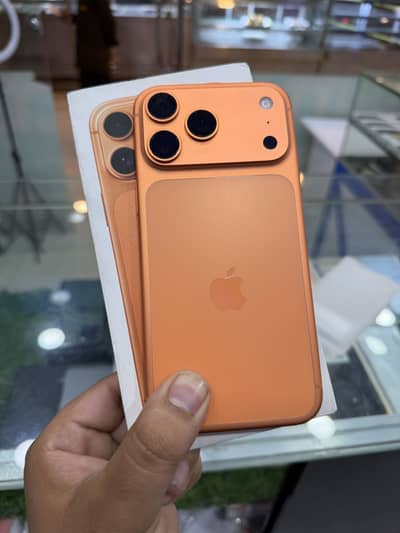 Iphone 17 pro max 256 gb 14 cc brand new phone