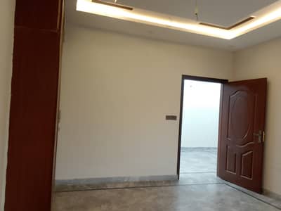 2.5 MARLA HOUSE FOR RENT SINGLE STOREY