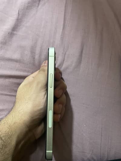 Iphone 12 factory unlock