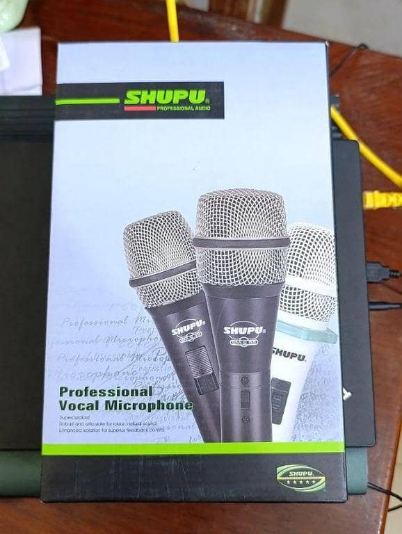 SHUPU SM-59PRO Professional Wired Microphone – Clear Sound for Singing & Recording
