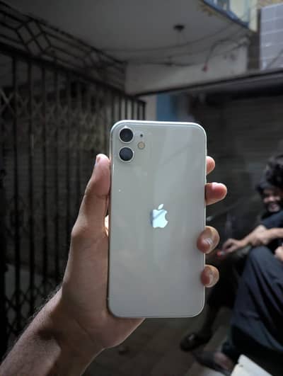 iPhone 11