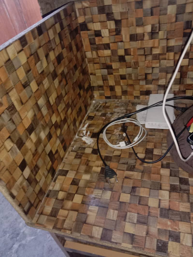 Computer Mobile Michenic Table 6