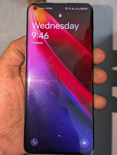 Oneplus 9 pro 256gb dual sim aprooved just minor break bilkul halka sa