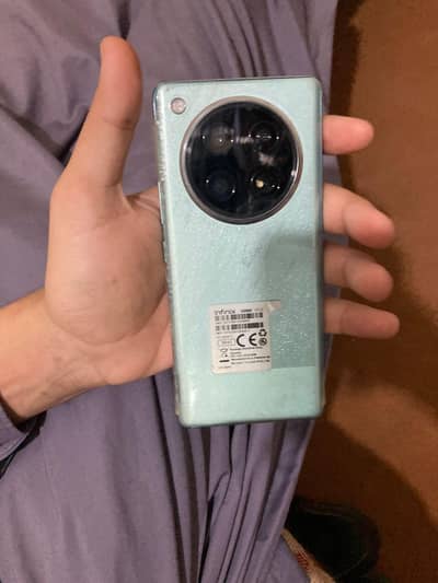 10 by 10 hain jani koi kam nhi hain