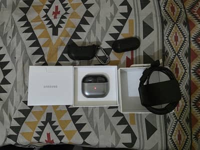 Galaxy buds 3 brand new just box open 100% orignal