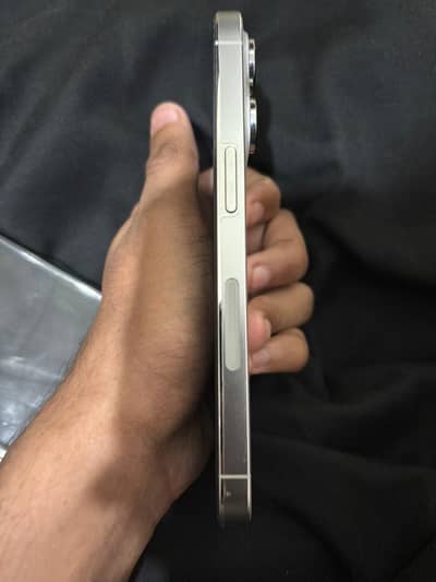 Iphone 14 pro Factory