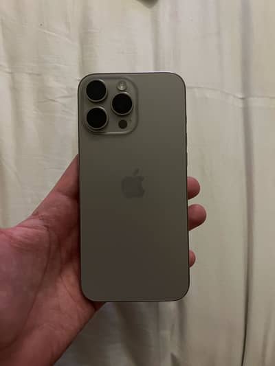 16 Pro Max 256GB (JV Non PTA)