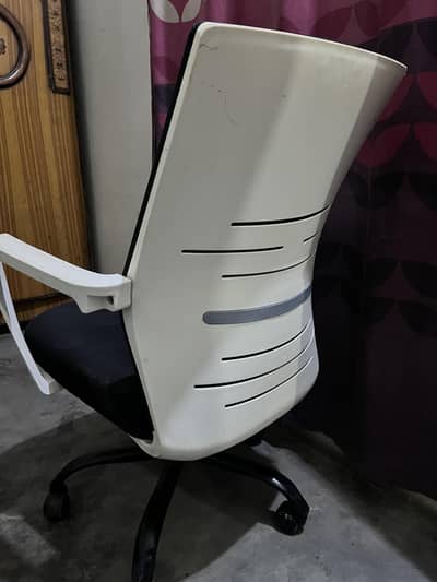 Stylish Office/Study Chair - Excellent Condition