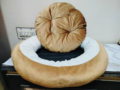 cat donutbed