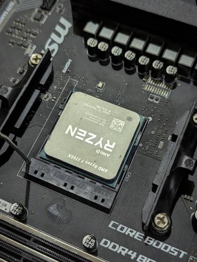 Ryzen 7 3700x 8 core 16 threads