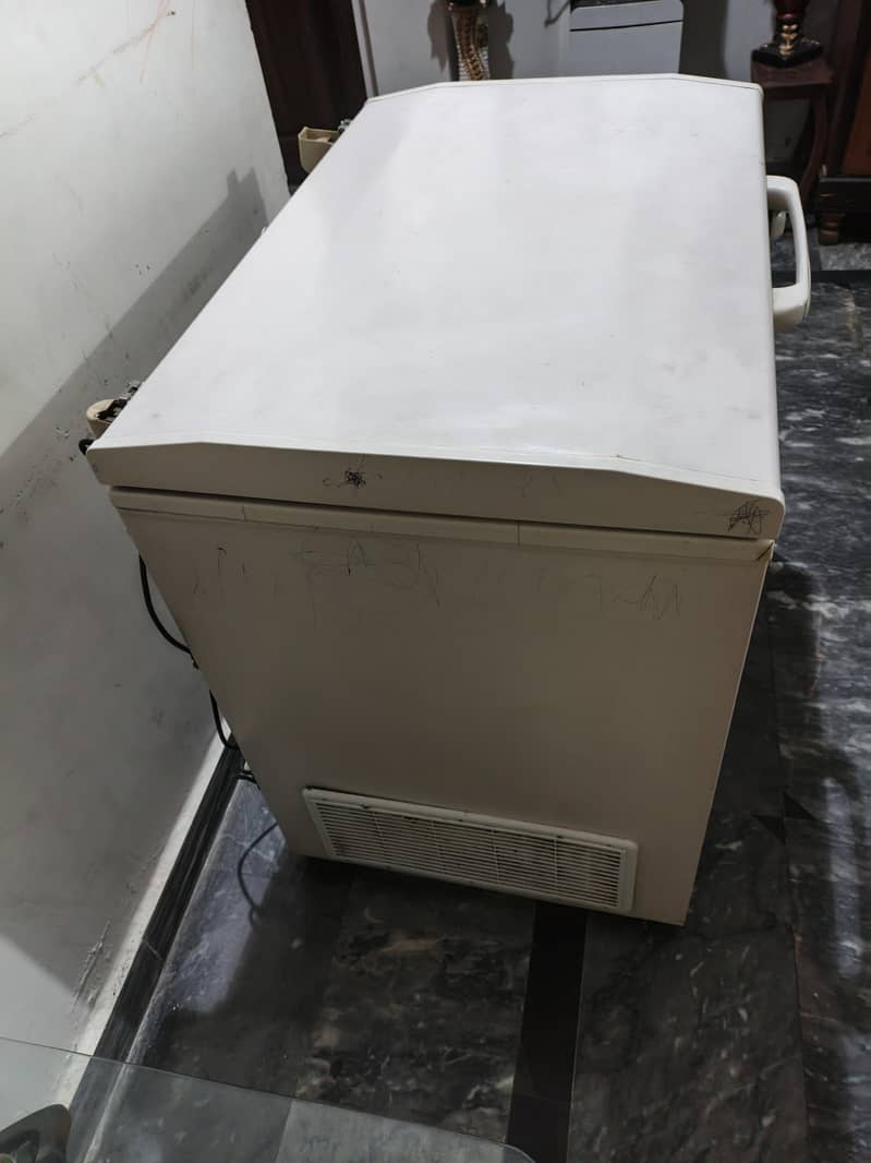 waves Deep Freezer 1