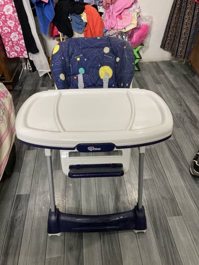 Tinnies Adjustable High Chair
