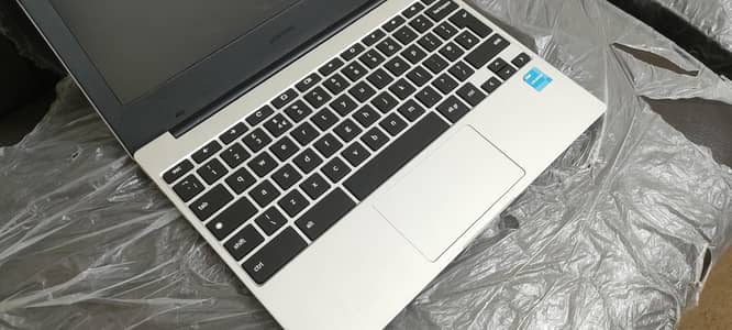 Chromebook Samsung | 5-6hrs Battery Backup