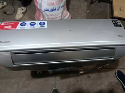 Dowlance Excel DC inverter