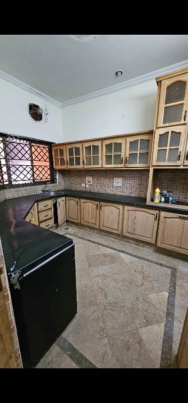 30x60 7 Marla Used House for Sale G-13 isb