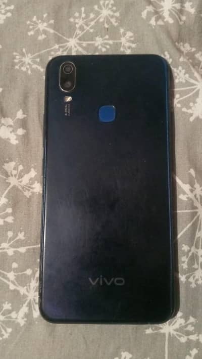 vivo y11
