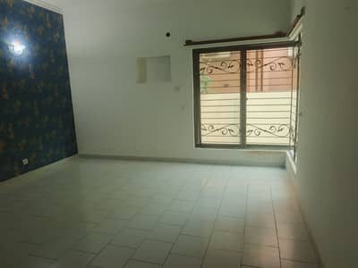 Idol separated gate portion for families