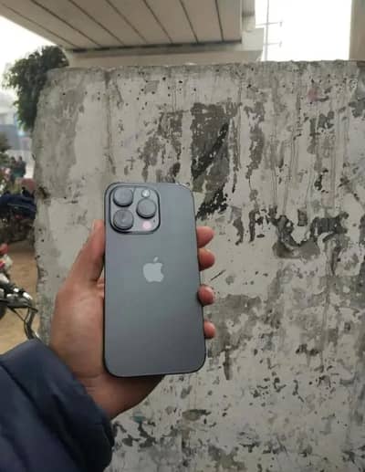 I phone 14 pro icloud locked 