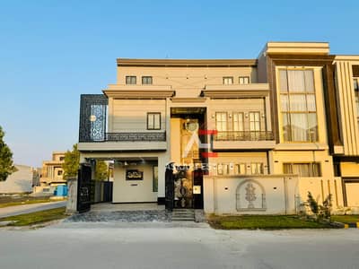 11.5 MARLA NEW BRAND DOUBLE STORY HOUSE AVAILABLE FOR SALE, IN CITI HOUSING GUJRANWALA ON PRIME LOCATION.