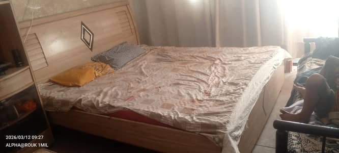 Lkng bed set  with matress