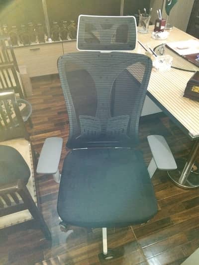Boss office chair