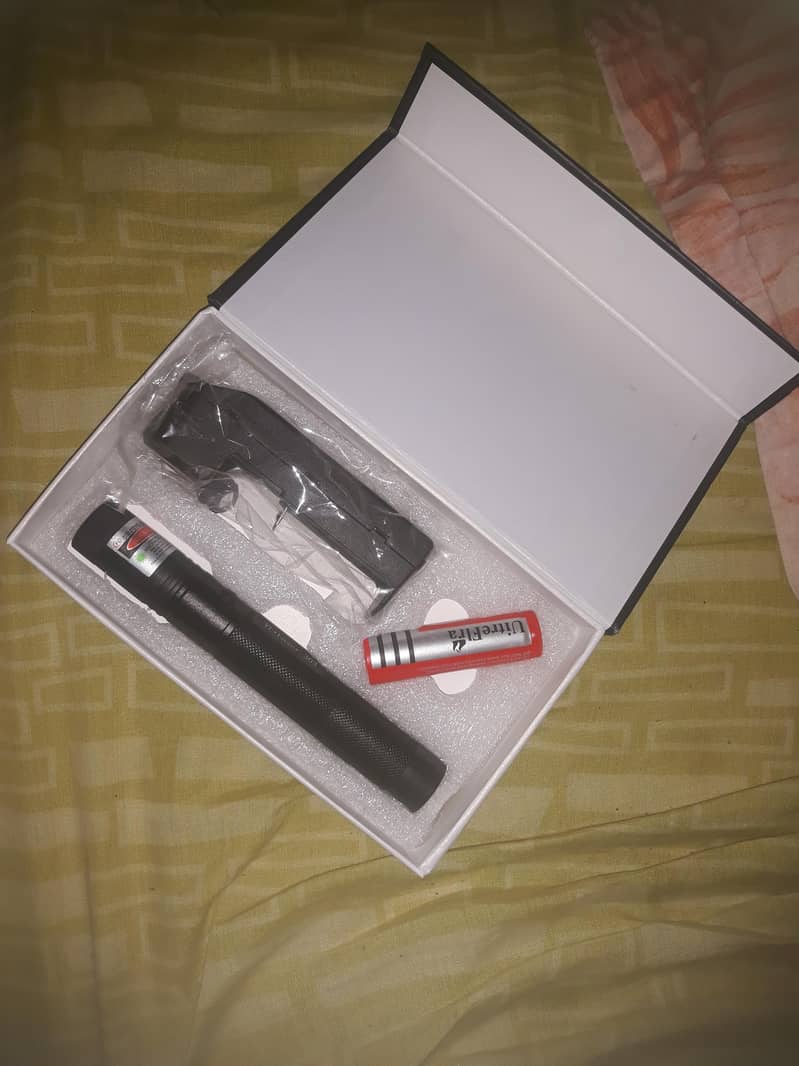 Green Laser pointer 0