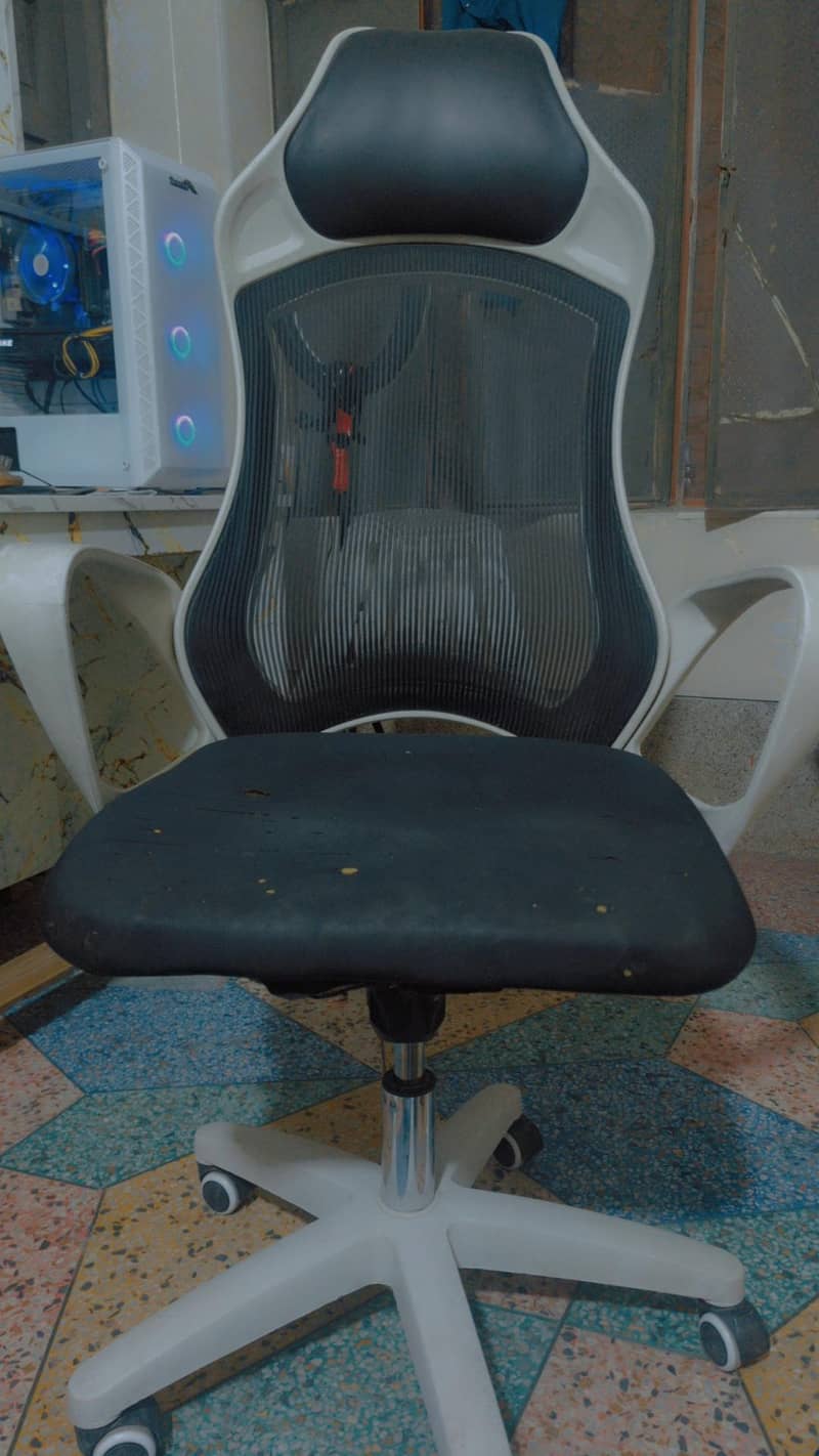 Gaming PC Setup – AMD Ryzen 5 Gaming PC MSI 8GB GPU 3