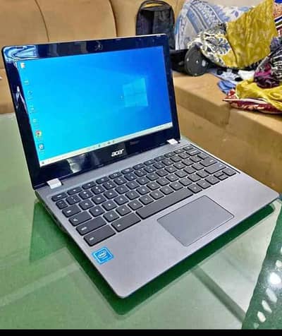 Acer c740 Chromebook Laptop (4/128 GB).