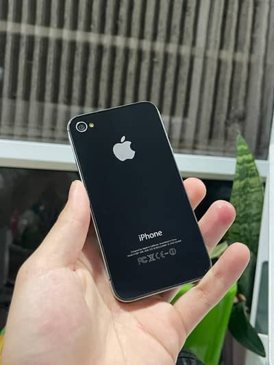 iPhone 4s PTA Approved 64GB