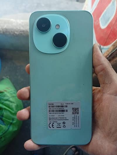 Tecno spark go1 with box 4+4 128GB memory