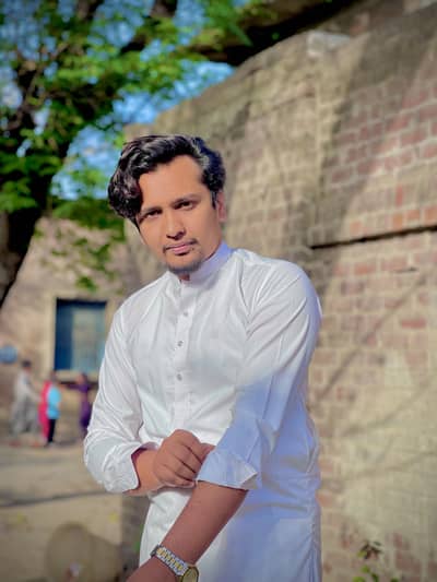 I am dental technician I ned this job