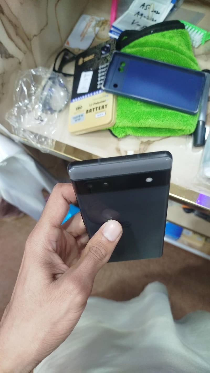GOOGLE PIXEL 6a 3