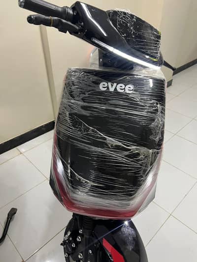 evee electric scooty for the sale urgent