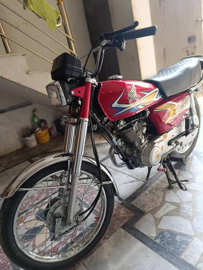 honda 125 2020 model peshawar register full geniun bike 10/10 condi