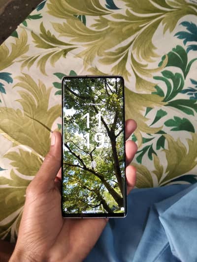 aquos r6 12/128  exchange posible