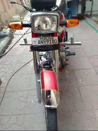 CD 70 bike urgent for sale 0325,6137554