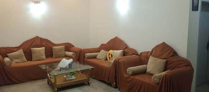 7.5 marla lower portion for rent in johar town phase 1