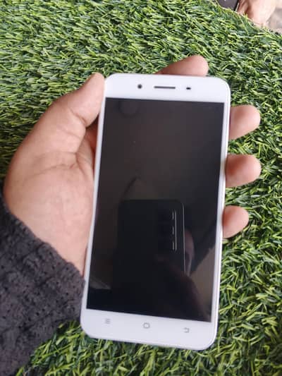vivo y71