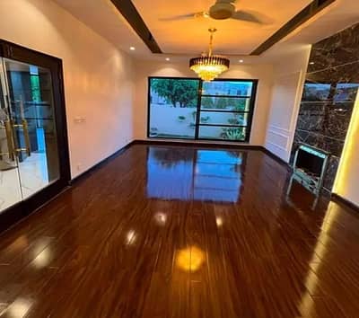 Vinyl Floor | Wooden Floor | SPC Floor | Feature wall | Grass
