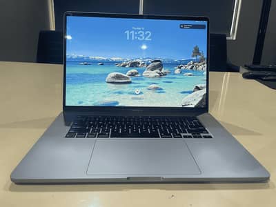 Apple MacBook Pro i7 - 16 Inch– 16GB RAM / 500GB Storage
