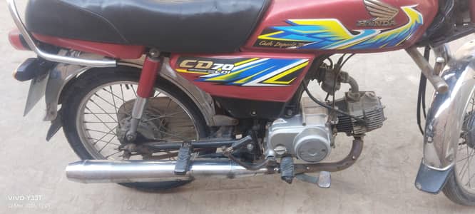 HONDA BIKE FOR SELL 10 BY 10 CONDITION. . .
