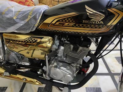 cg 125 golden black model 2025 self start