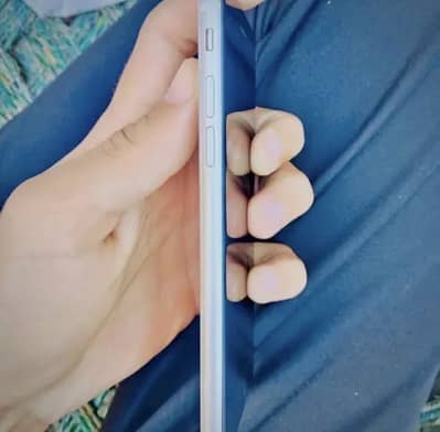 iPhone SE 2020 pta approved 128 gb