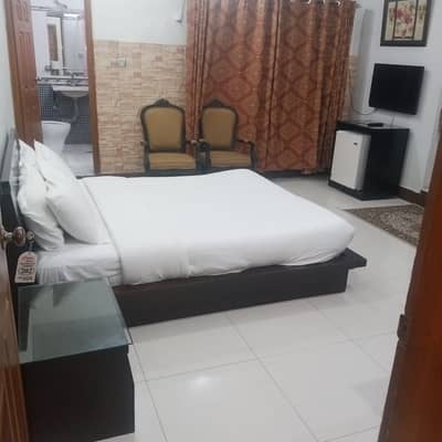 guest house rooms available for daily basis short and long stay