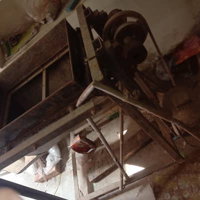 بیسن اٹا میدہ چھاننے والی مشین