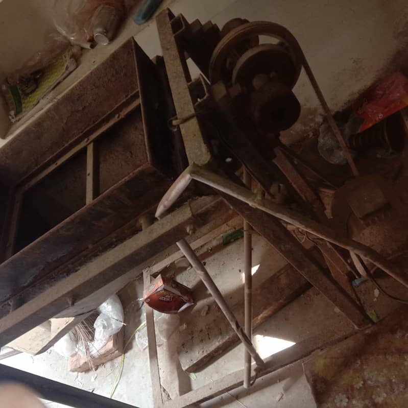 بیسن اٹا میدہ چھاننے والی مشین 0